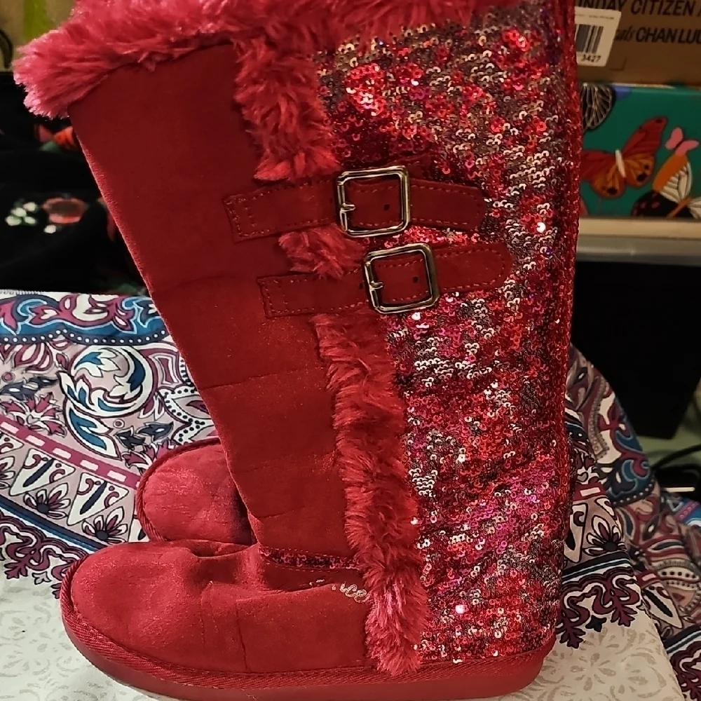 Justice Girl's Pink Sequin Fur Boots Size 3
